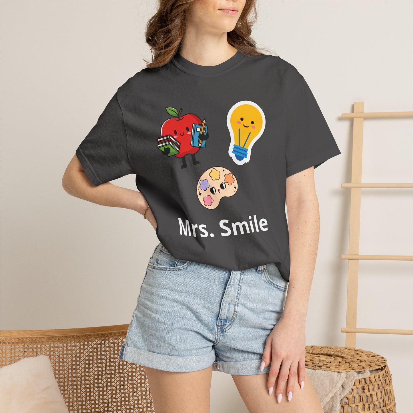 Custom Text Teacher Shirt — Personalized Apple & Lightbulb Tee
