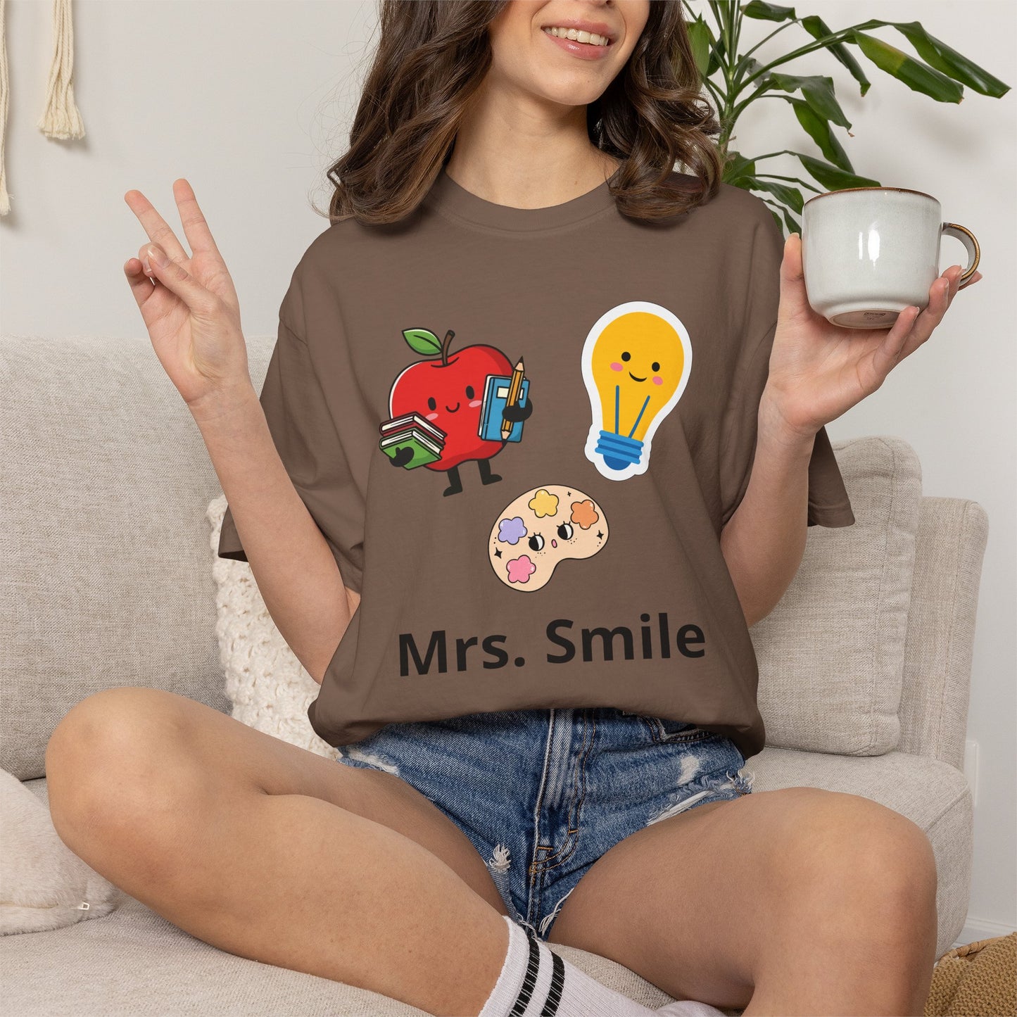 Custom Text Teacher Shirt — Personalized Apple & Lightbulb Tee