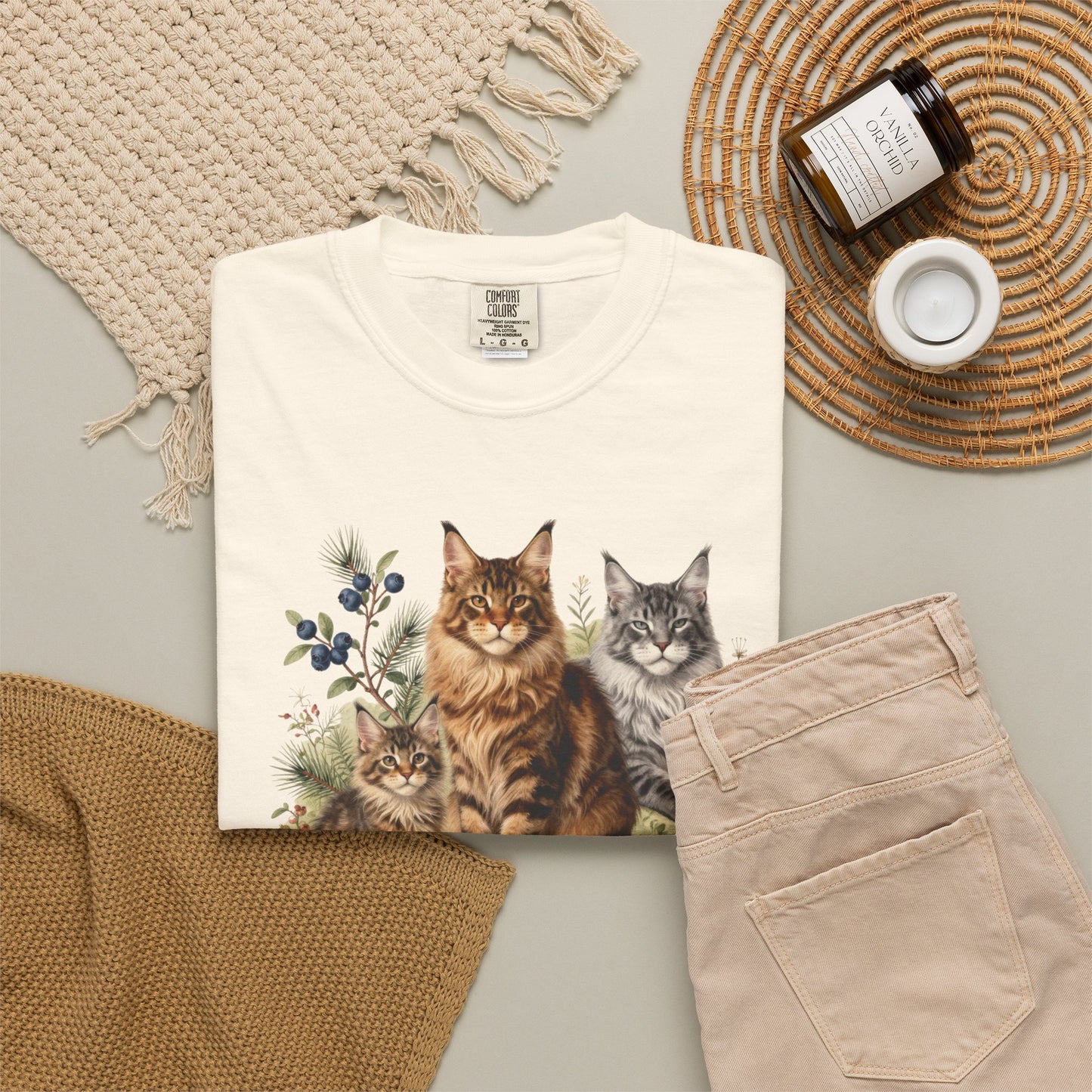 Personalized Maine Coon Cat Shirt — Custom Text Trio Tee