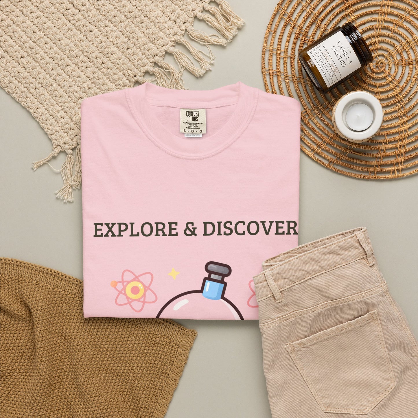 Explore & Discover Science T-Shirt — Cute Kawaii Lab Robot Tee