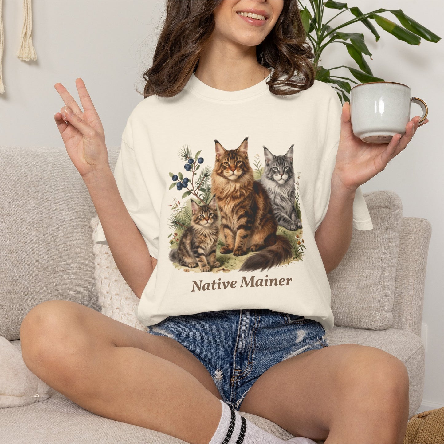Personalized Maine Coon Cat Shirt — Custom Text Trio Tee