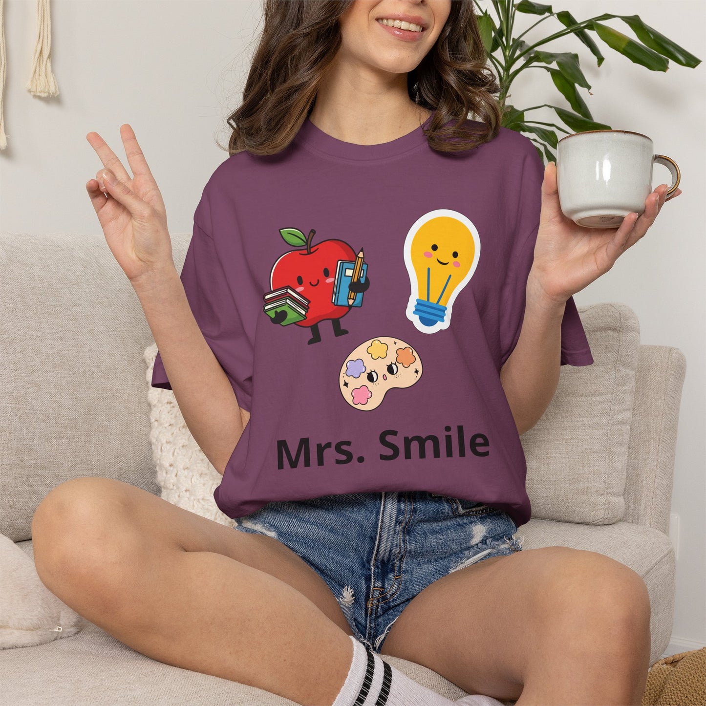 Custom Text Teacher Shirt — Personalized Apple & Lightbulb Tee