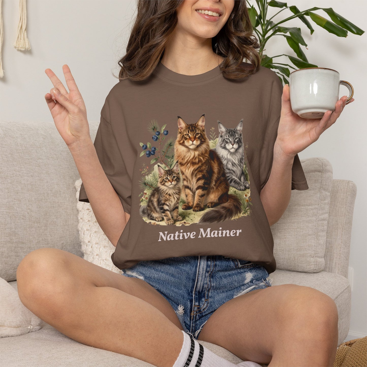 Personalized Maine Coon Cat Shirt — Custom Text Trio Tee